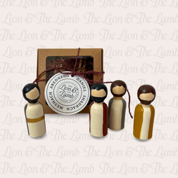 The Lion's Den – Sensory Play Kit