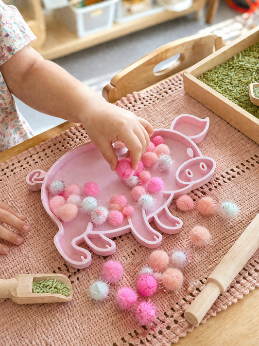 Three Little Pigs – Sensory Storybox