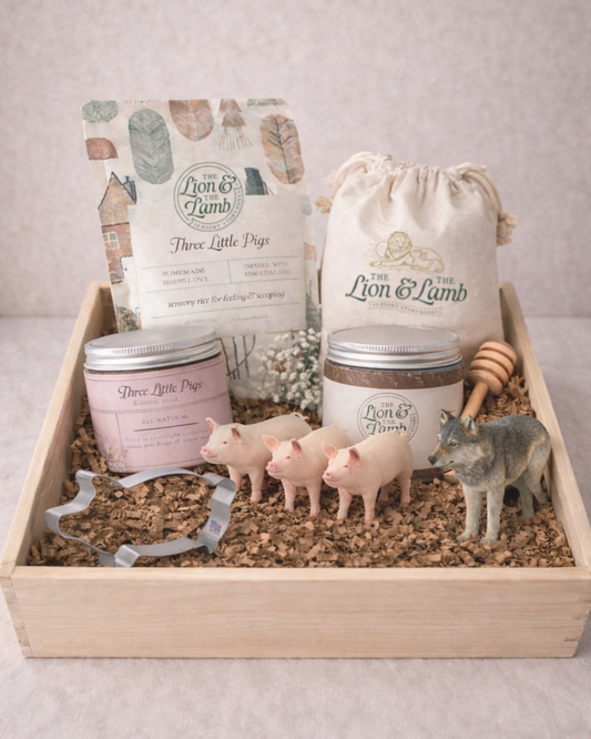Three Little Pigs – Sensory Storybox